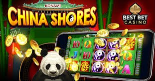 Pengguna Indonesia memainkan slot online di smartphone dengan antarmuka Bahasa Indonesia